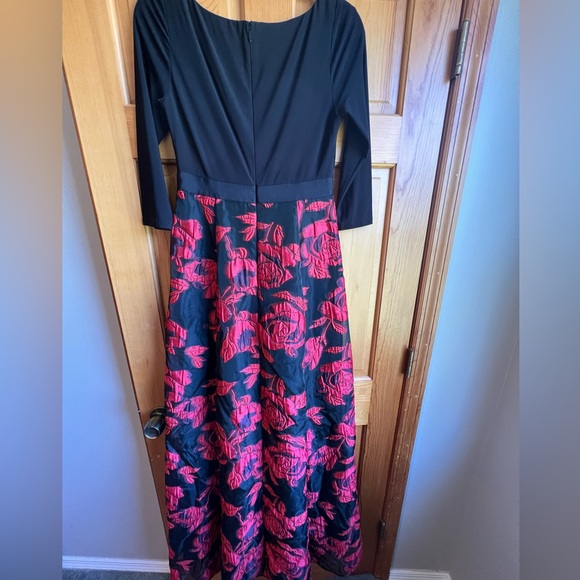 Adrianna Papell - High Low Floral Jacquard - SIZE US 4 - WORN ONCE - Picture 5 of 10